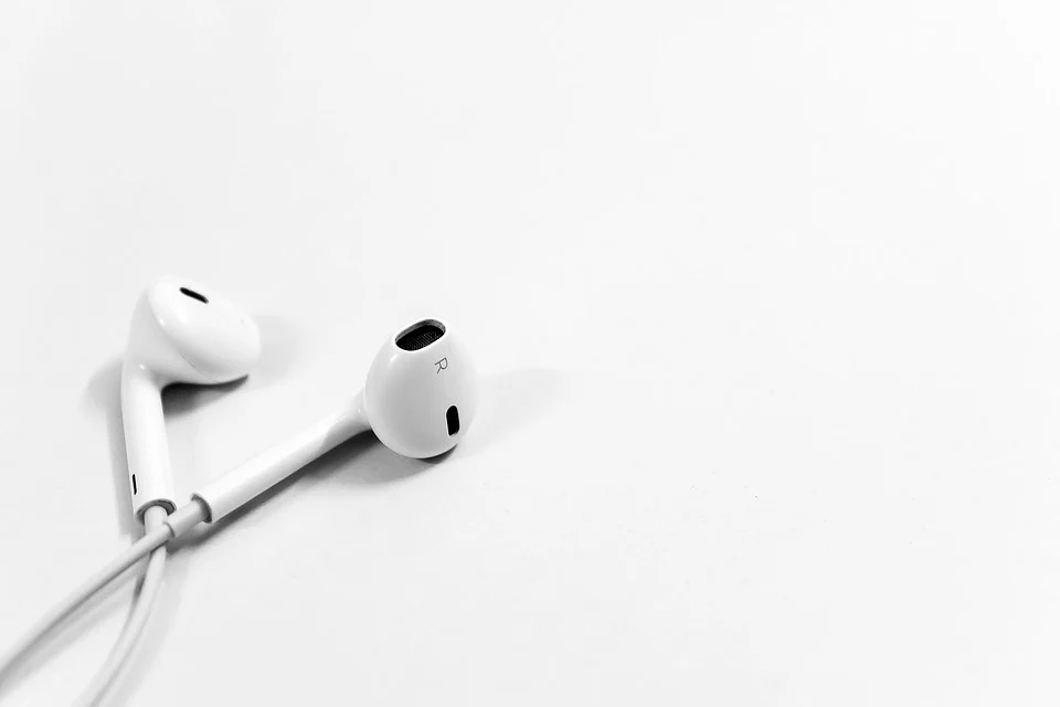 Apple Music でノイズが入って曲が正常に再生できない時の対象方法について